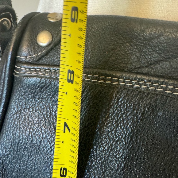 Harley Davidson Leather Iconic Crossbody - Picture 5 of 7